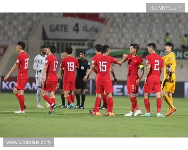 北京足球队在世界杯预选赛中的个人能力表现分析与点评