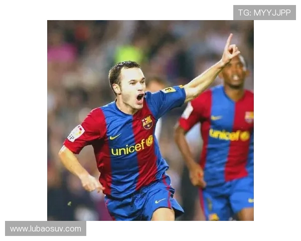 全球足球巨星排行榜揭晓谁将成为历史最佳球员的争议焦点